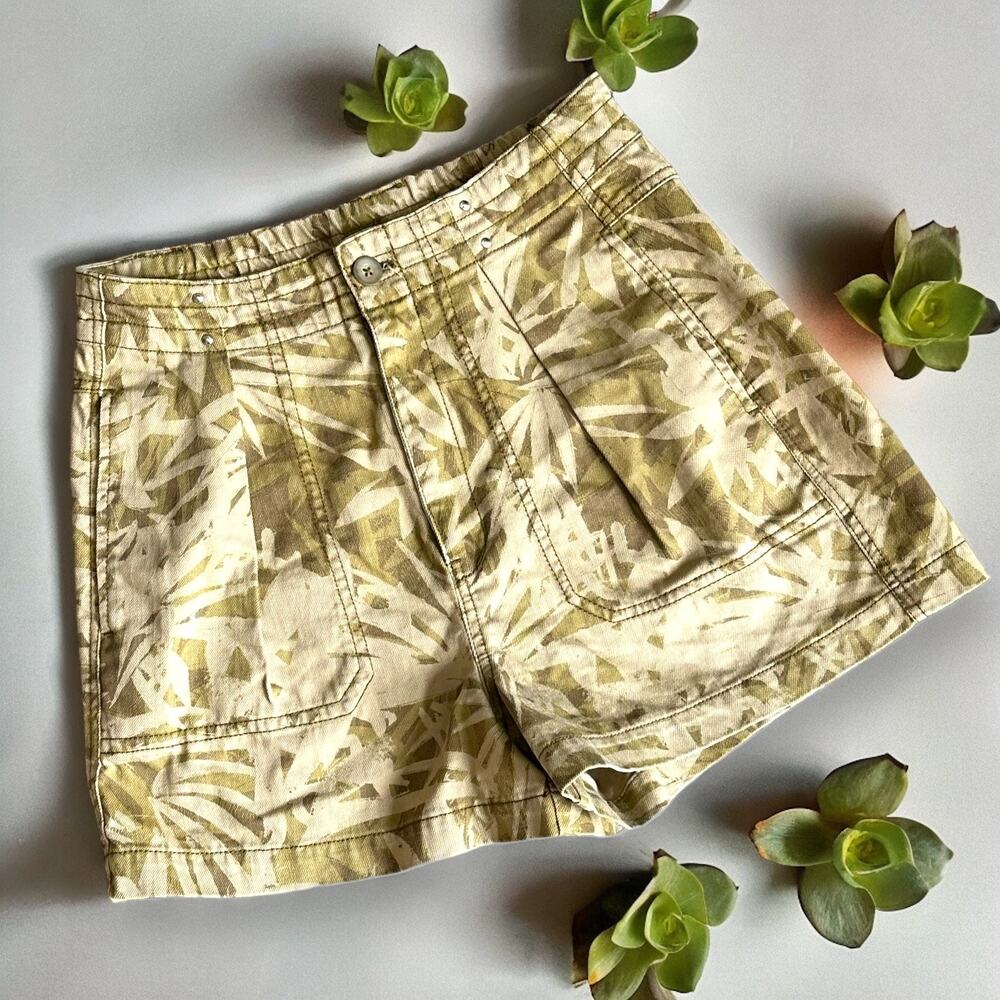 Free People Tropical Print Studded Khaki Shorts EUC